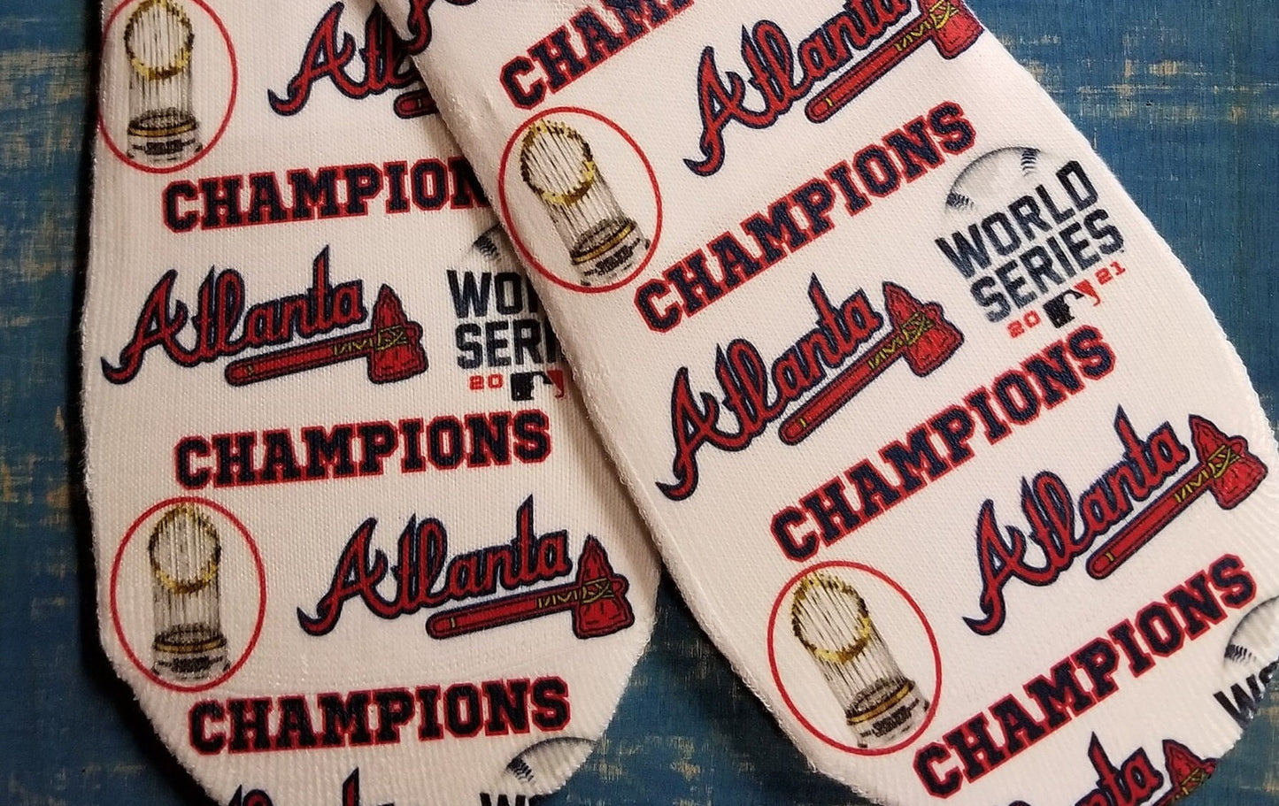 Atlanta Braves World Series Champions No Show Socks